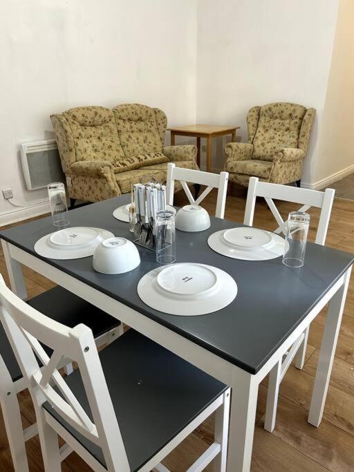 Leicester Spacious Flat With Free Parking Exterior photo